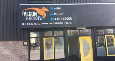 Falcon Rijschool opent nieuwe vestiging in Nijmegen