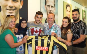 Mercan maakt Nederlandse Turken trots met contractverlenging bij Vitesse